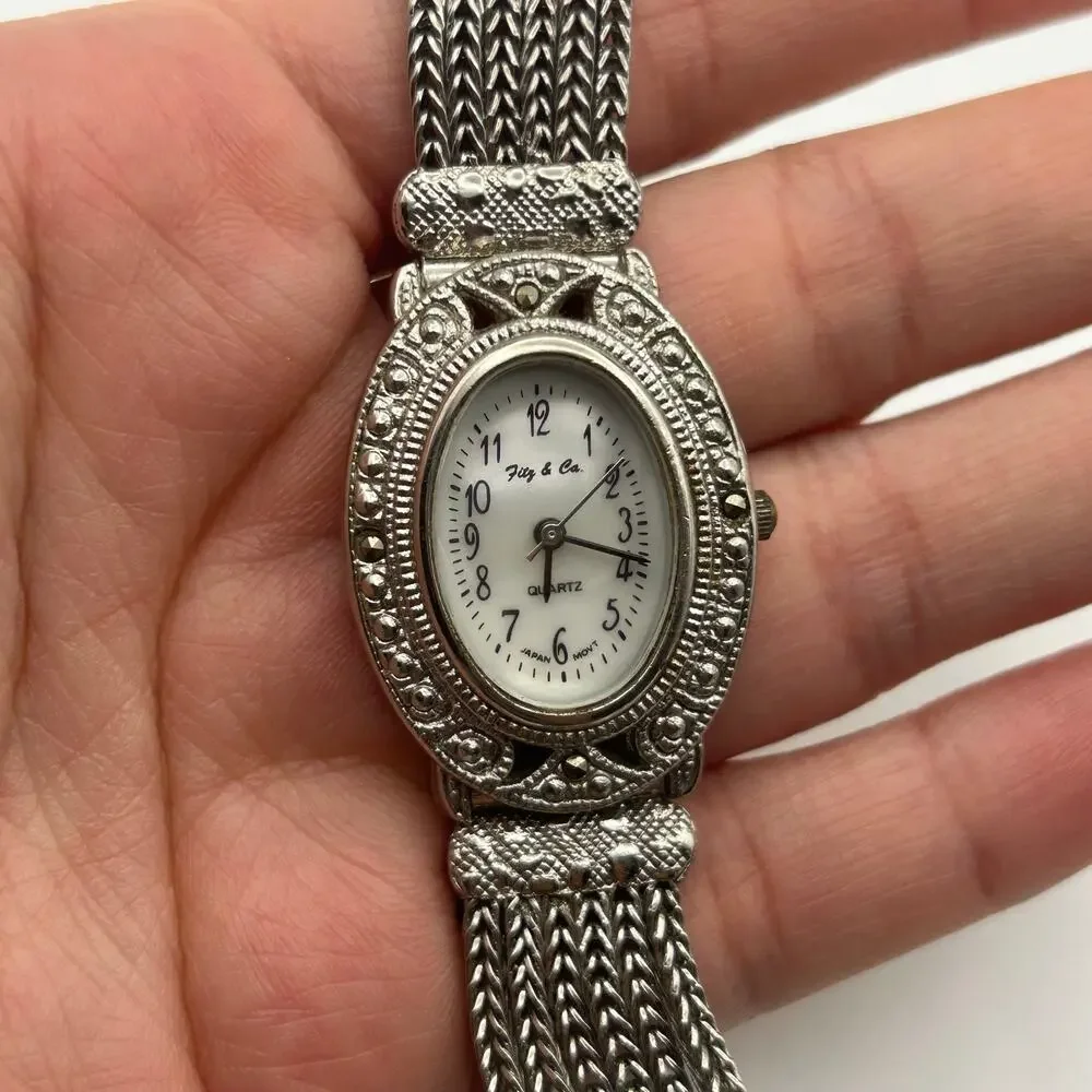 Fitz & Co Silvertone Mother Pearl Dial Ladies Fashion Watch Working New Battery